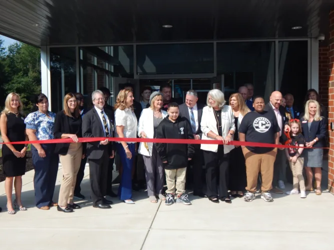 Campbell welcomes new health center near schools